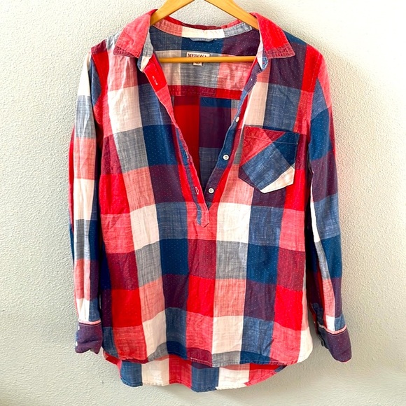 Blue and red button down tunic - Picture 1 of 4